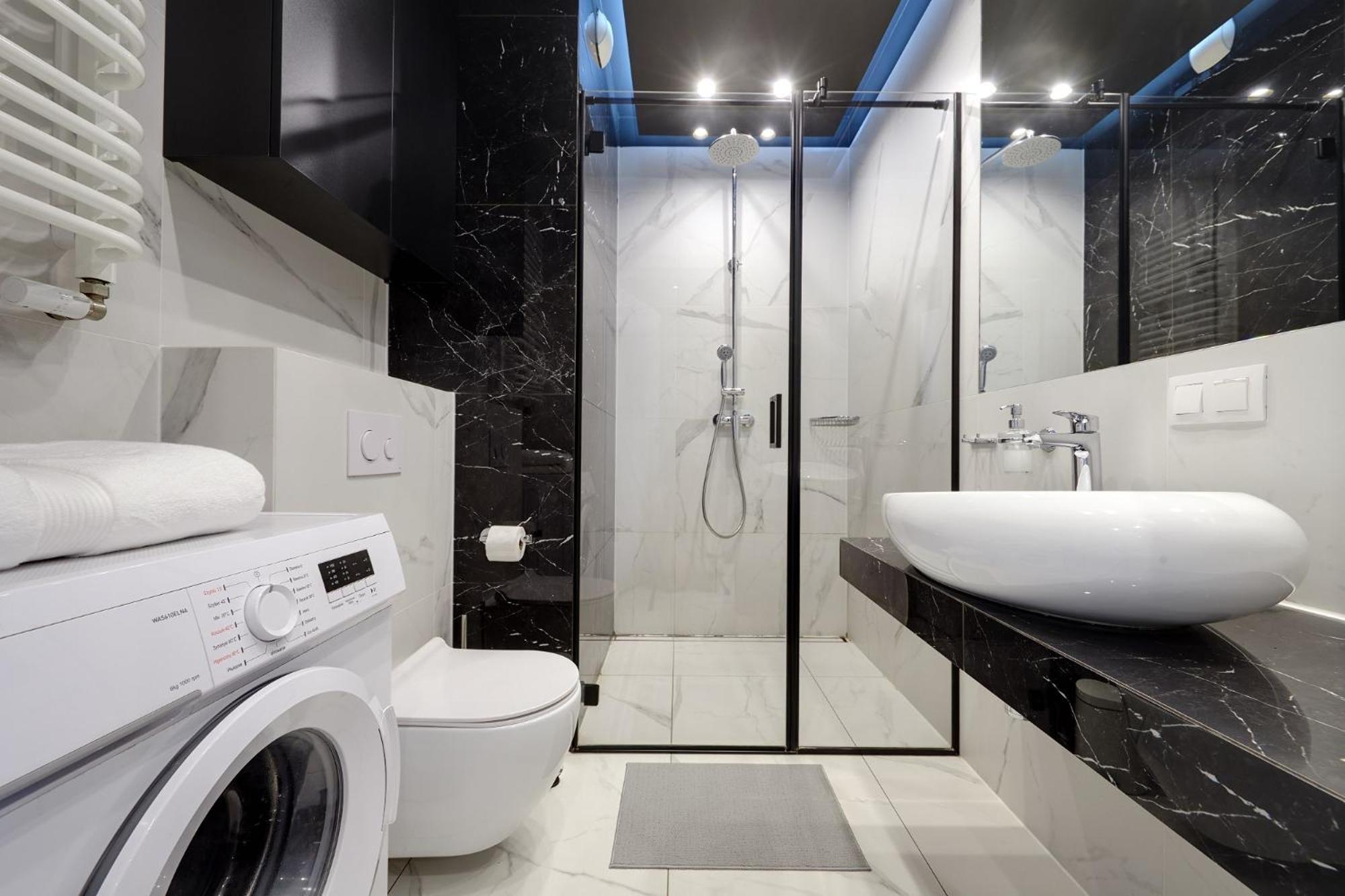 Golden Apartments Sokolska 30 Towers - Great Location&74 Katowice Esterno foto